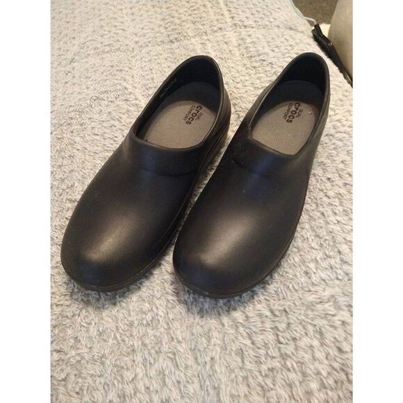 Crocs Classic ladies clogs Size 8 black - Picture 3 of 10